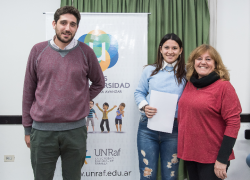 BECAS_2018_08